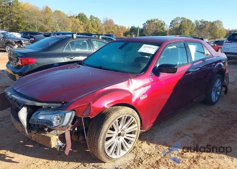 2019 Chrysler 300 Touring z USA, uszkodzony, nr VIN 2C3CCAAG5KH698310